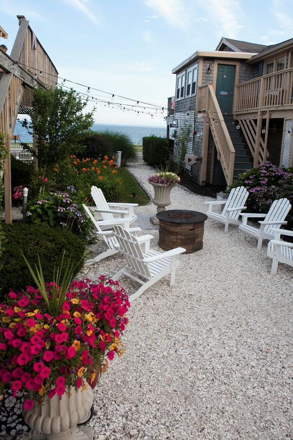 Seaside Inn Фолмут Экстерьер фото